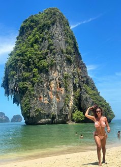 TS Katharzyna Sweetcum - Transsexual escort in Manila Photo 20 of 29