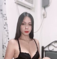 Ts Kylie Monster Cock - Transsexual escort in Manila