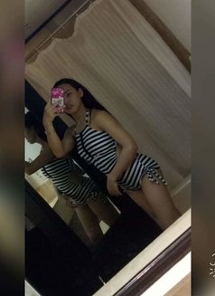 Fresh Young thick tool Maria - Transsexual escort in Makati City Photo 4 of 12