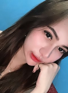 Ts Ladyboy Big Dick Cintya Alesa In - Acompañantes transexual in Kuala Lumpur Photo 10 of 10