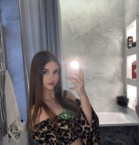 Ts Leandrea - escort in Abu Dhabi Photo 1 of 5