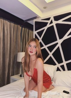 Ts Lexi - Transsexual escort in Manila Photo 3 of 4