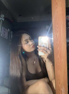 Ts Lou (Available Now) - Transsexual escort in Manila Photo 4 of 8