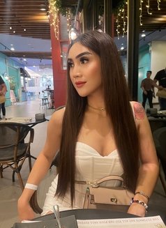 Expensive Candy Love Marie - Transsexual escort in Makati City Photo 10 of 30