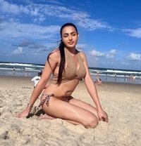 Ts love on top asian W/ A BRAZILIAN COCK - Acompañantes transexual in Dubai