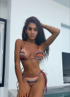 Ts love on top Asian with Brazilian dick - Transsexual escort in Bangkok Photo 9 of 12