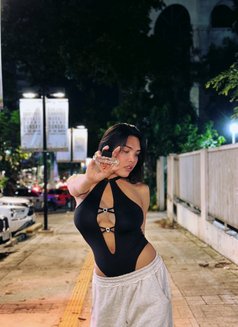 TS MADISON just arrived - Transsexual escort in Singapore Photo 12 of 22