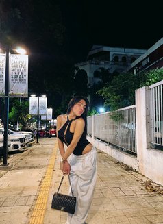 TS MADISON just arrived - Transsexual escort in Singapore Photo 13 of 22