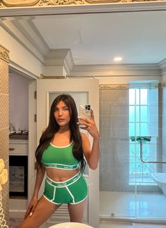 TS MADISON with poppers - Transsexual escort in Ipoh Photo 19 of 20