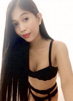 Lovely Mae - Transsexual escort in Manila Photo 2 of 6