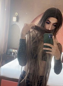 ts marga - Transsexual escort in Dubai Photo 2 of 3