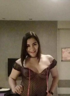 Ts Mia Asian Arab T Girl - Transsexual escort in Singapore Photo 2 of 25