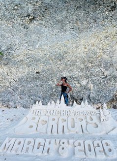 Ts Miyaka - Transsexual escort in Manila Photo 22 of 23