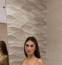 Dominant aisha - Transsexual escort in Manila