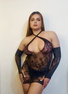LB honey - Transsexual escort in New Delhi Photo 16 of 19