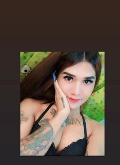 Ts. Natasya long dick - Transsexual escort in Surabaya Photo 5 of 6