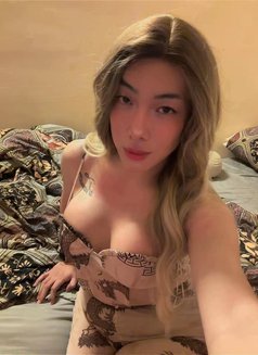 Ts Nicsi - Transsexual escort in Abu Dhabi Photo 3 of 9