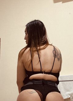 Ts Nicsi - Transsexual escort in Abu Dhabi Photo 5 of 9