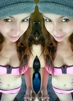 Ts Nikki - Transsexual escort in Manila Photo 4 of 6