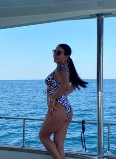 TS Nuran - Transsexual escort in İstanbul Photo 10 of 14