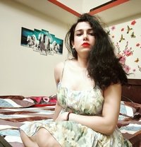 Ts Pari - Acompañantes transexual in Bangalore