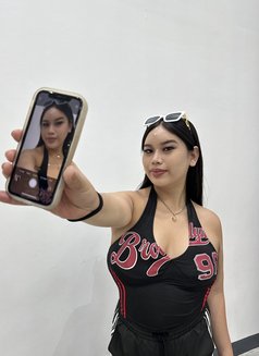 Ts Pinay Gwen - Transsexual escort in Manila Photo 11 of 13