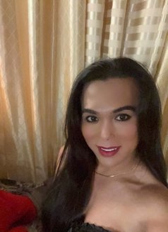 PROFESSIONAL MASSEUR TOP AND BOTTOM - Transsexual escort in Dubai Photo 16 of 20