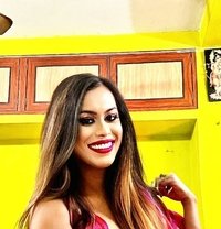 GIVE cum TAKE cum - Acompañantes transexual in Mumbai Photo 17 of 30