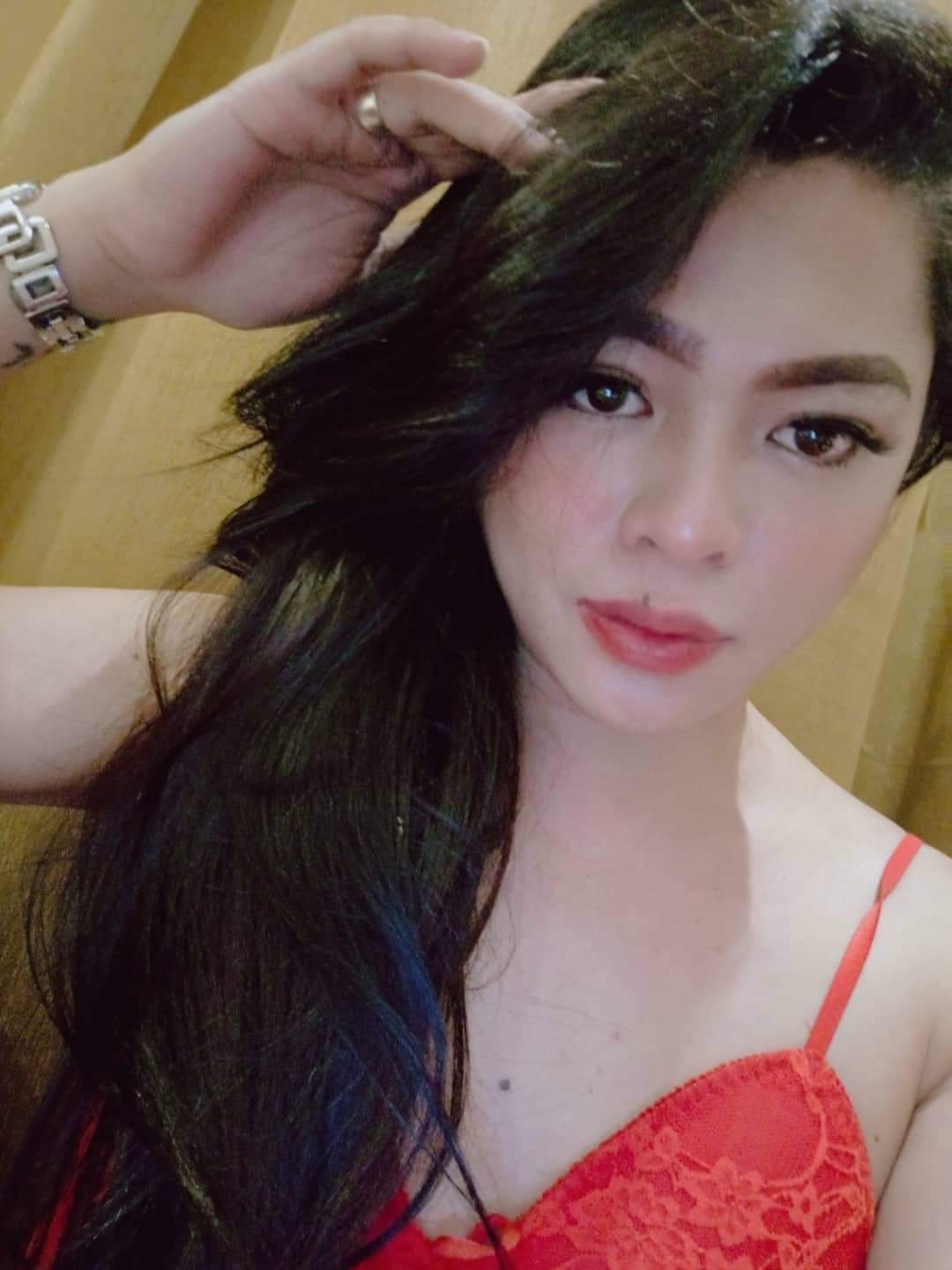 VERS HUGE ANGEL, Filipino Transsexual escort in Mumbai