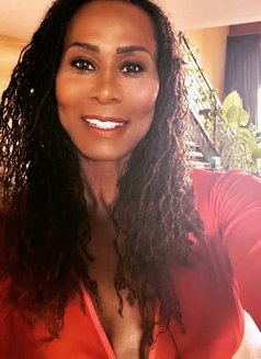 Ts Rachel - Acompañantes transexual in Paris Photo 3 of 16