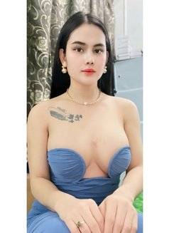 Ts Rarasyantik - Acompañantes transexual in Jakarta Photo 5 of 7