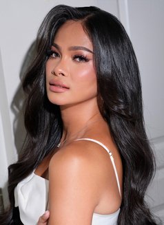 Ts Rea - Transsexual escort in Manila Photo 6 of 8