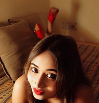️ RIYA - Transsexual escort in New Delhi Photo 14 of 29