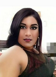 TS Riya - Transsexual escort in New Delhi Photo 5 of 7