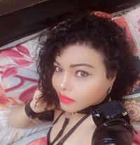 TS ROCHELLE FOR BDSM & FEMINIZATION - Transsexual companion in Bangalore