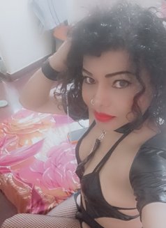 TS ROCHELLE FOR BDSM & FEMINIZATION - Acompañante transexual in Bangalore Photo 30 of 30