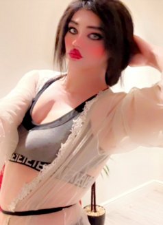 TS RYooona - Transsexual escort in Riyadh Photo 3 of 17
