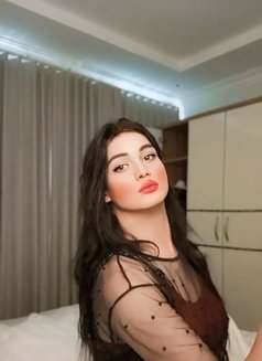 TS RYooona - Transsexual escort in Riyadh Photo 1 of 7