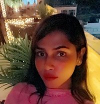 TS Saina | Post-OP - Acompañantes transexual in New Delhi