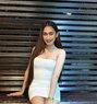 Sherwina - Transsexual escort in Manila Photo 6 of 7
