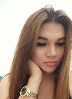 Ts Serona Angel - Acompañantes transexual in Dubai Photo 3 of 5