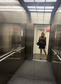 Ts Sexy Ivy Available in Southbank - Transsexual escort in Melbourne Photo 7 of 9