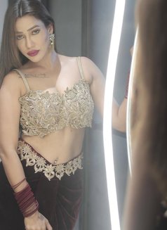 Ts Shemale - Transsexual escort in New Delhi Photo 8 of 13