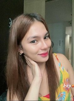 Ts Shavia - Transsexual escort in Manila Photo 8 of 8