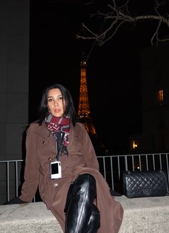 Ts Shireen - Transsexual escort in Singapore Photo 30 of 30