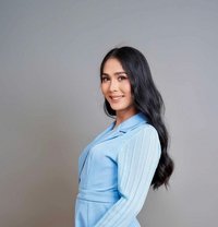Ts Slut Ellie - Transsexual escort in Manila