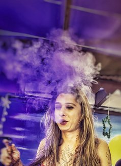 TS SONU WITH XXL - Transsexual escort in Bangalore Photo 14 of 14