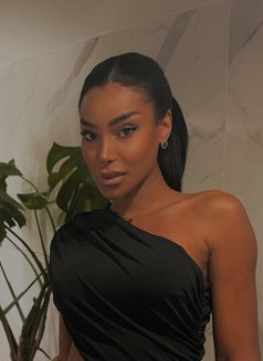 Ts Sthefany trans 🏳️⚧️ - Transsexual escort in Dubai Photo 12 of 13