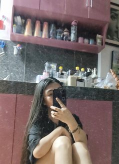 Ts Thraia - Transsexual escort in Makati City Photo 3 of 4