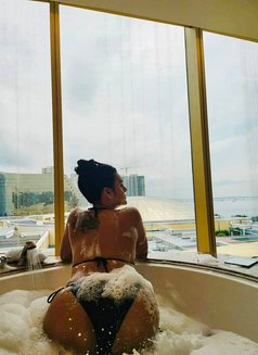 Ts Tiffanybaby4u - Transsexual escort in Hong Kong Photo 2 of 6